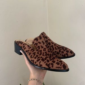 Animal print slides shoes size 8